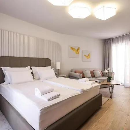 Appartement Luxurious In With Wifi *